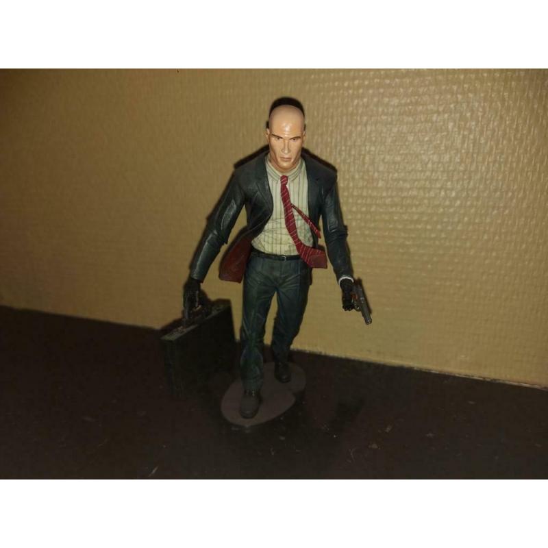 Figurine collector jeux vidéo hitman