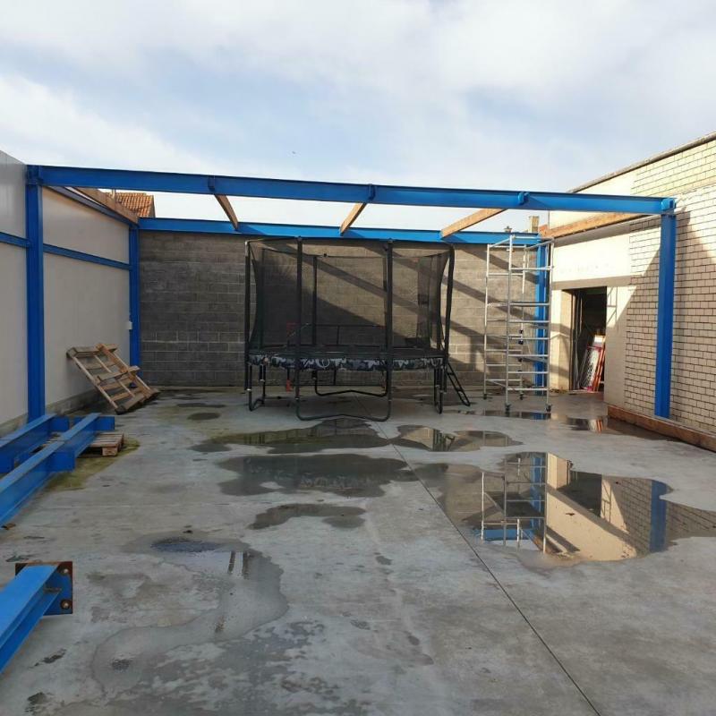 Staalstructuur voor loods - 8,85x5.25mx3.05
