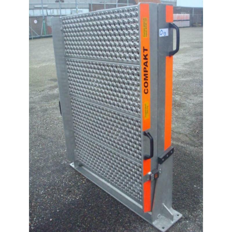 Oprijplaat Compact Rijplaat Rampe Rolstoellift Scootmobiel