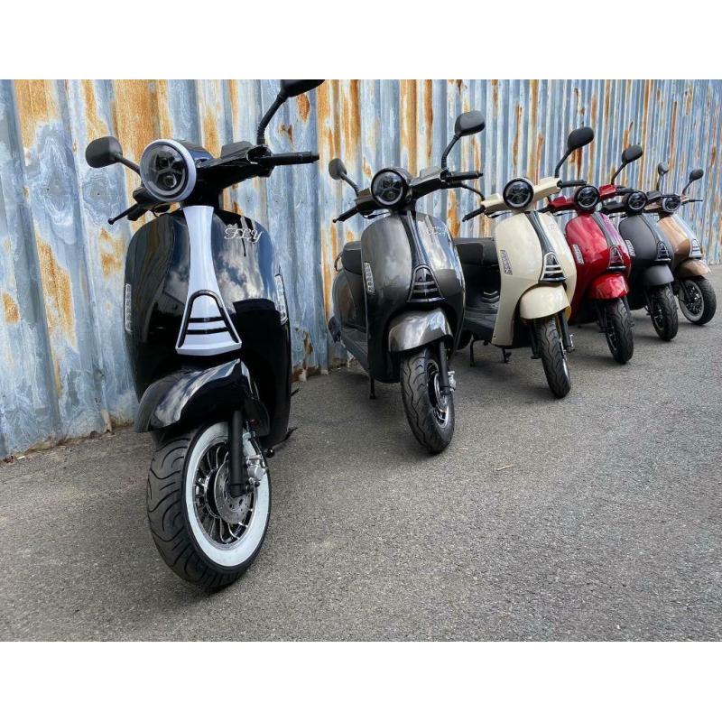 Tout nouveau scooter Fly disponible en classe A ou B