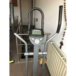 Pliant crosstrainer