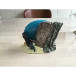 4 figurines (souvenirs) de l'étranger