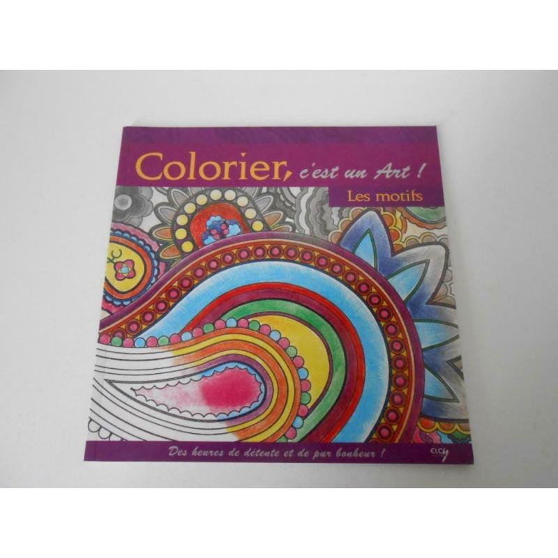 livre coloriage adulte "Les motifs" neuf