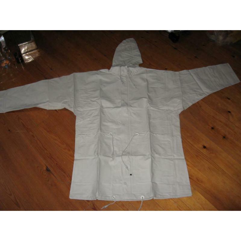 Veste PVC beige pour pluie intense ou pratique de pêche ou a