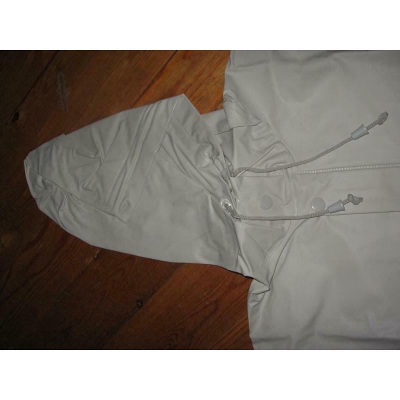 Veste PVC beige pour pluie intense ou pratique de pêche ou a