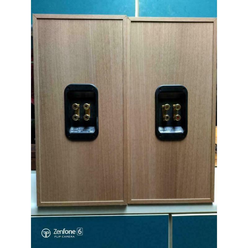 B&w dm602 s3