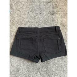 Zwarte short