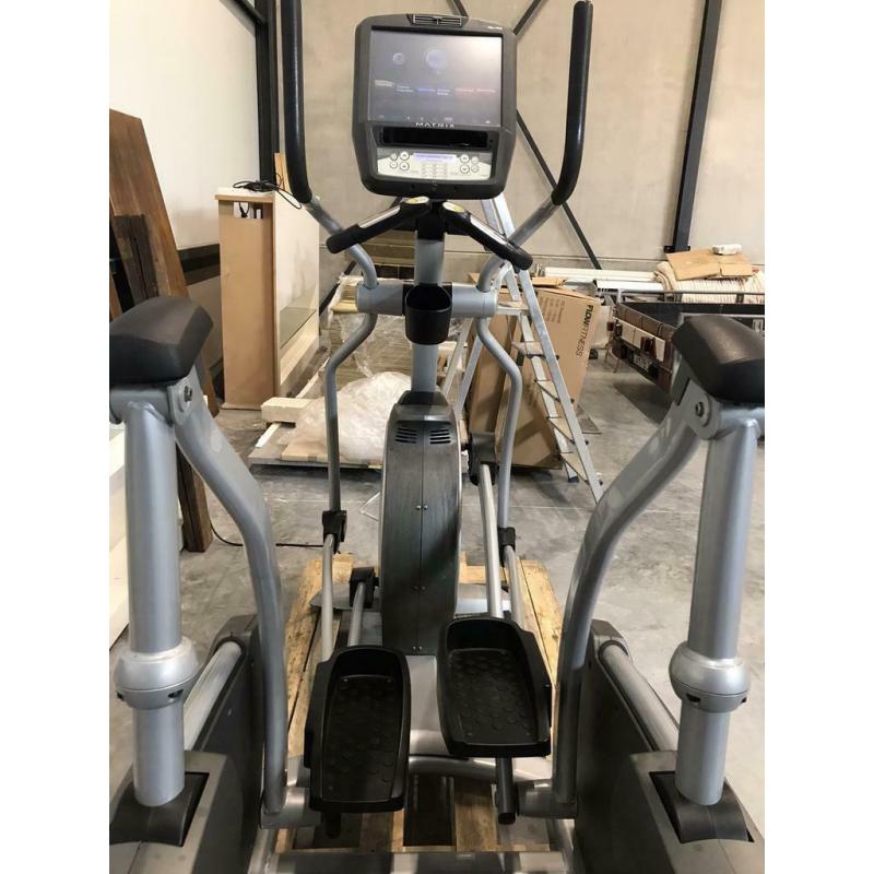MATRIX professionele crosstrainer in zeer goede staat