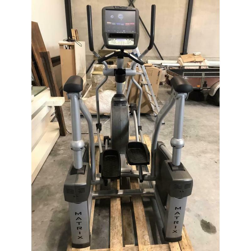 MATRIX professionele crosstrainer in zeer goede staat