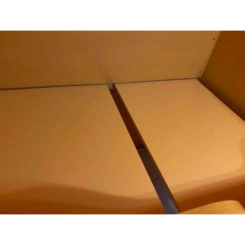 Kinderkamer met stapelbed