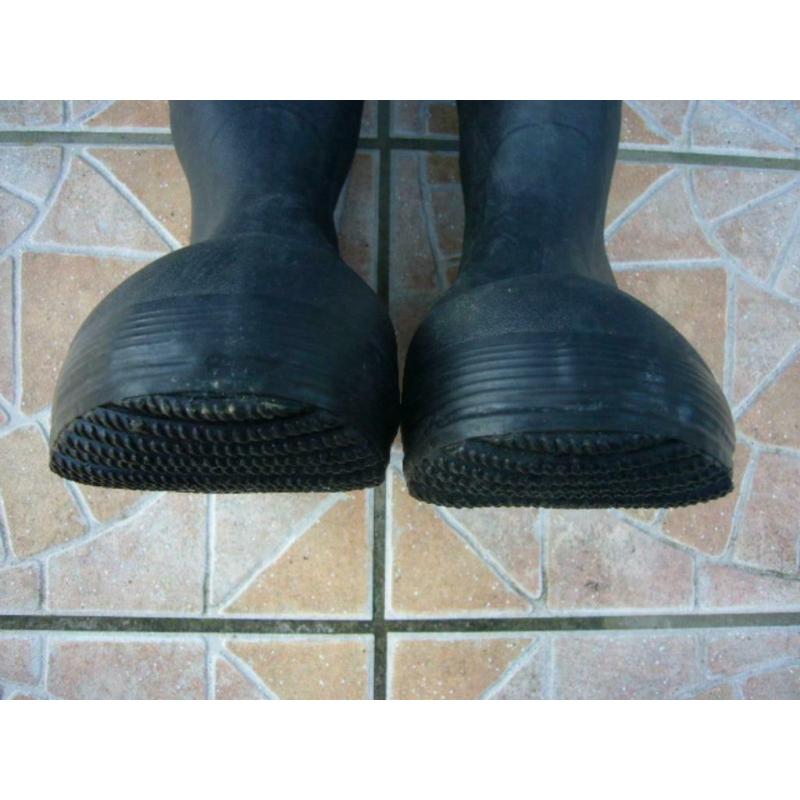 Bottes grand froid taille 44 militaire, après ski, chantier