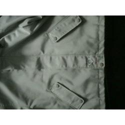 Veste anapurna taille 8 ans comme neuve