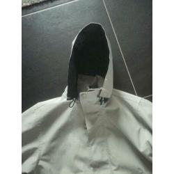 Veste anapurna taille 8 ans comme neuve