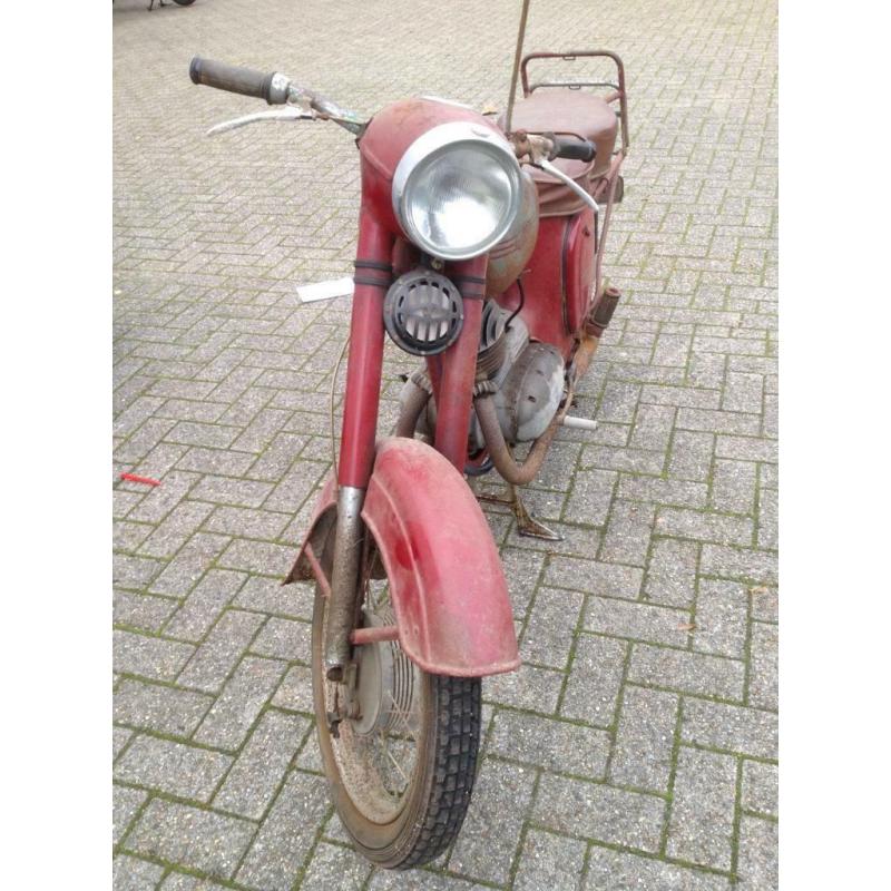 Jawa 172cc toermotor type 353 loop of sloop schuurvondst