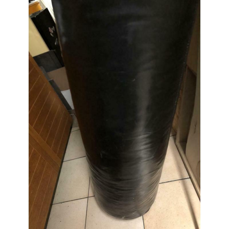 Sac de boxe Everlast 140cm